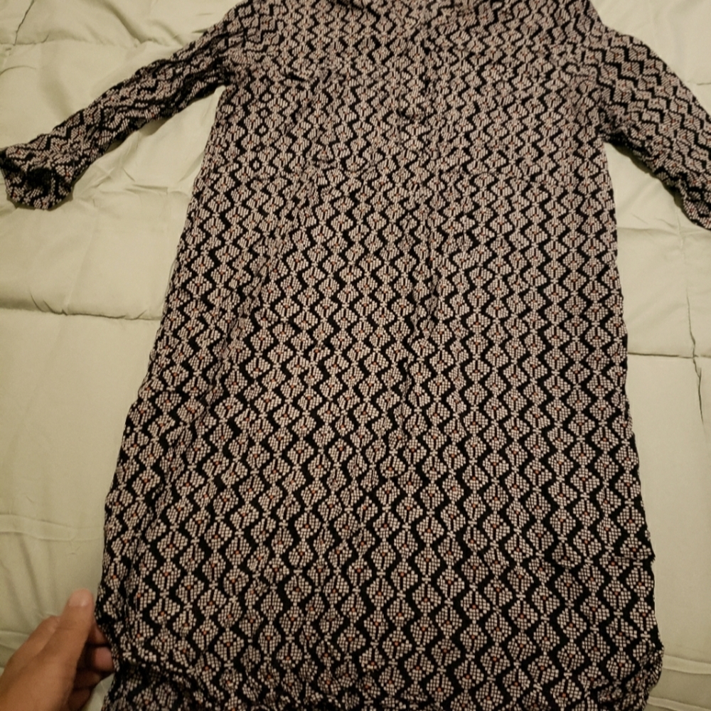 Size 2, Black, white & pink,  H&M women's dress